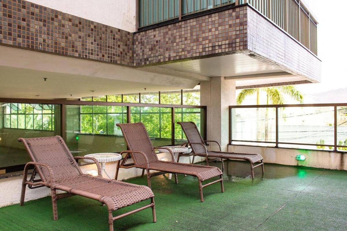 Camboinhas - Piscina E Garagem Na Rua Da Apartamento *